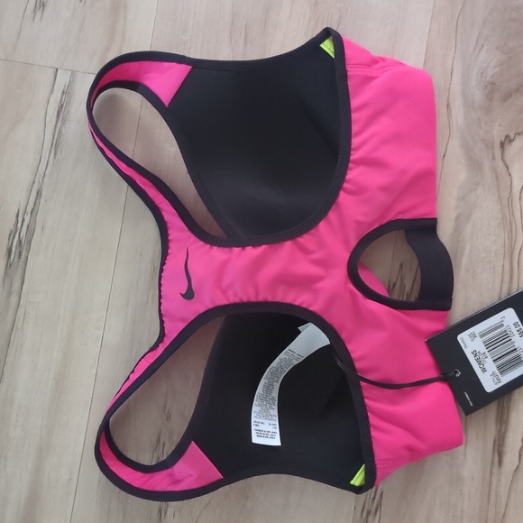 Women's Nike 30c sports bra - Picture 3 of 4